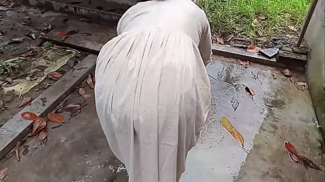 Stranger came in my house for  water and fuck me hard went away after